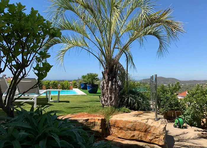 Casa Palmeiras Villa *