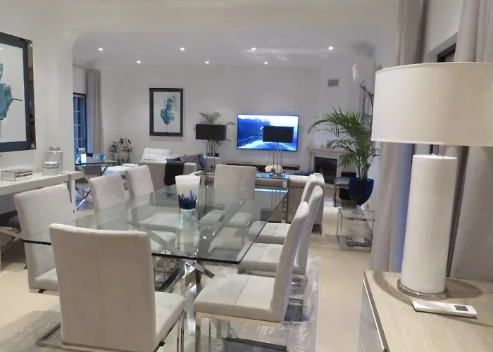 Casa Palmeiras * 楼尔