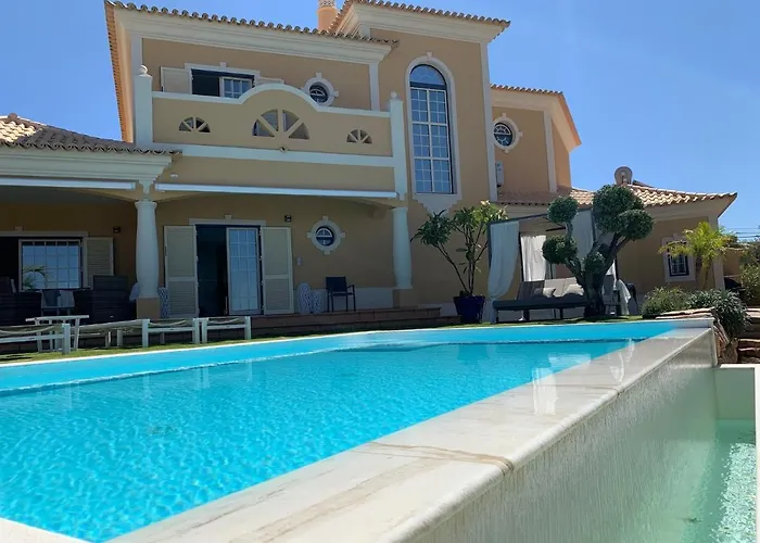 别墅 Casa Palmeiras