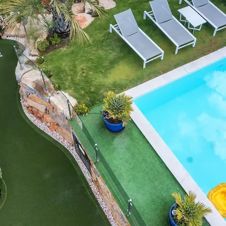 Casa Palmeiras Villa *